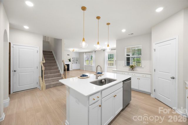 4044 Whipcord Drive, Waxhaw, NC 28173
