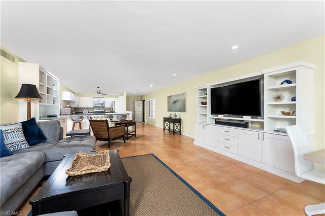 3230 Southshore DR # 33B, Punta Gorda, FL 33955