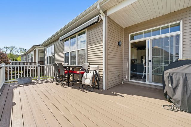 3871 Crooked Creek Drive, Elgin, IL 60124