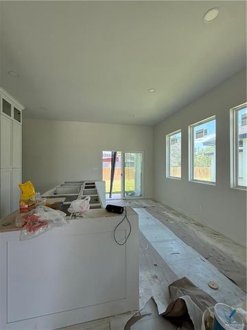 004 Olympia Avenue, Mission, TX 78573