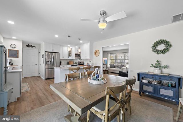 407 ATLANTIC CITY CT, Lanoka Harbor, NJ 08734