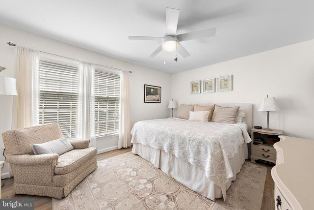 407 ATLANTIC CITY CT, Lanoka Harbor, NJ 08734