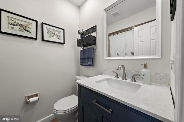 407 ATLANTIC CITY CT, Lanoka Harbor, NJ 08734