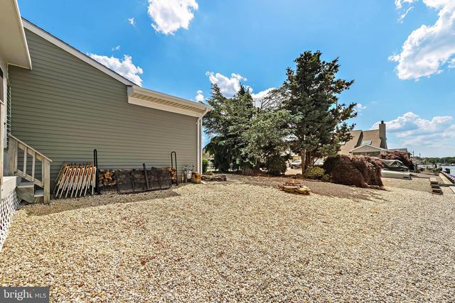 407 ATLANTIC CITY CT, Lanoka Harbor, NJ 08734