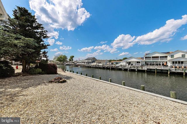 407 ATLANTIC CITY CT, Lanoka Harbor, NJ 08734