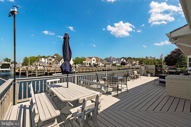 407 ATLANTIC CITY CT, Lanoka Harbor, NJ 08734