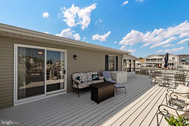 407 ATLANTIC CITY CT, Lanoka Harbor, NJ 08734