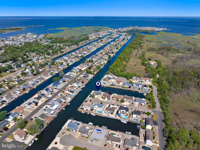 407 ATLANTIC CITY CT, Lanoka Harbor, NJ 08734