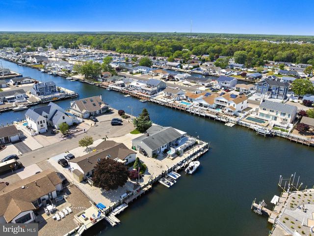 407 ATLANTIC CITY CT, Lanoka Harbor, NJ 08734