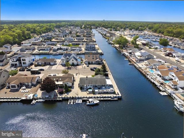 407 ATLANTIC CITY CT, Lanoka Harbor, NJ 08734