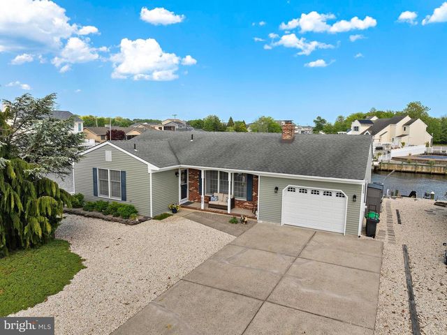 407 ATLANTIC CITY CT, Lanoka Harbor, NJ 08734