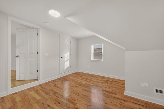 8106 S Dobson Avenue, Chicago, IL 60619