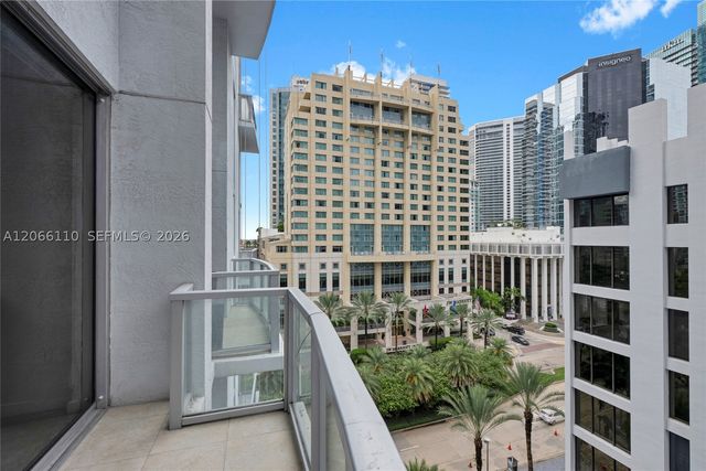 1060 Brickell Ave 815, Miami, FL 33131