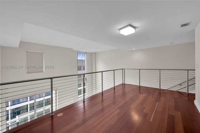 1060 Brickell Ave 815, Miami, FL 33131