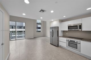 1060 Brickell Ave 815, Miami, FL 33131