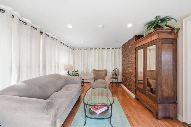 12 Summer Hill Rd, Maynard, MA 01754