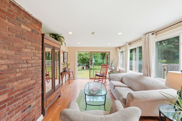 12 Summer Hill Rd, Maynard, MA 01754