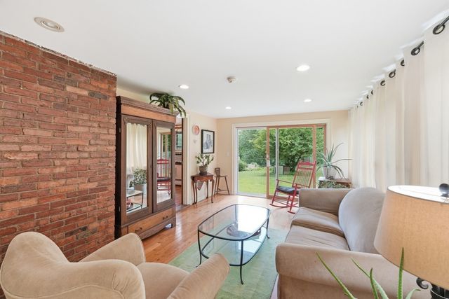 12 Summer Hill Rd, Maynard, MA 01754