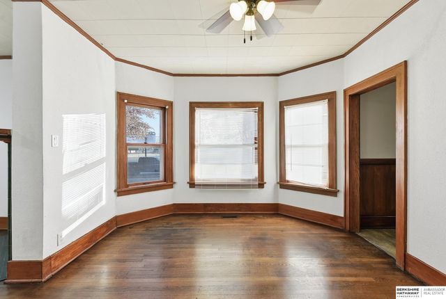 5058 S 36th Avenue, Omaha, NE 68107