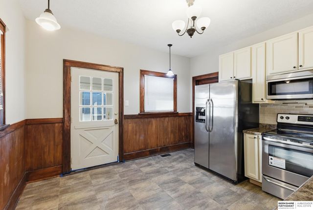 5058 S 36th Avenue, Omaha, NE 68107