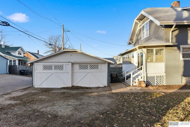 5058 S 36th Avenue, Omaha, NE 68107