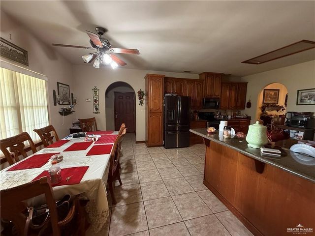 2725 Cesar Chavez Road, San Juan, TX 78589