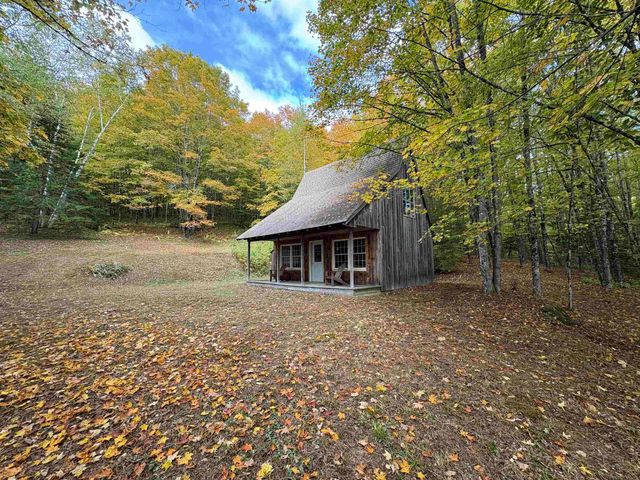 173 Dereks Way, Lyndon, VT 05851