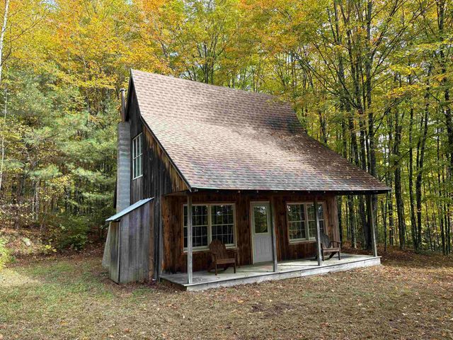 173 Dereks Way, Lyndon, VT 05851