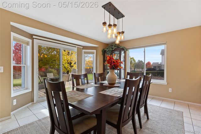 48528 Lafayette Drive, Macomb Township, MI 48044