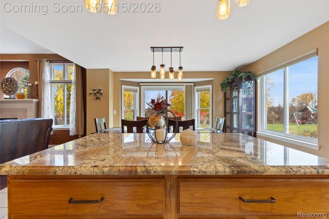 48528 Lafayette Drive, Macomb Township, MI 48044
