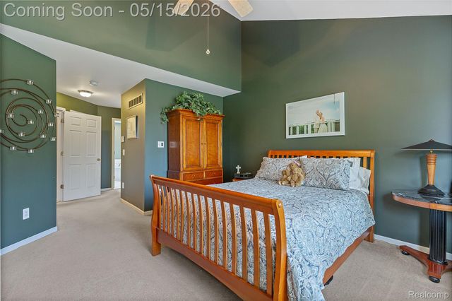 48528 Lafayette Drive, Macomb Township, MI 48044