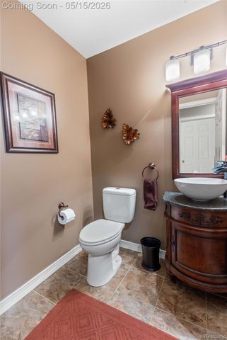 48528 Lafayette Drive, Macomb Township, MI 48044