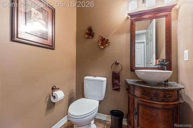 48528 Lafayette Drive, Macomb Township, MI 48044