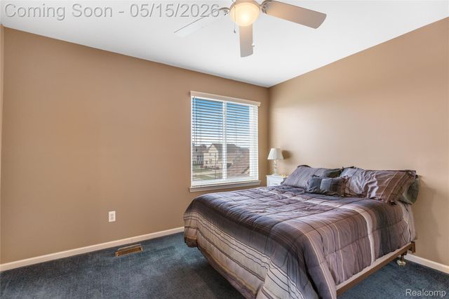 48528 Lafayette Drive, Macomb Township, MI 48044