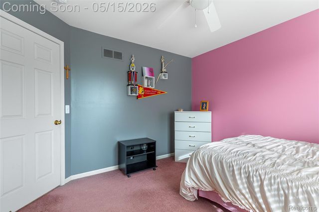 48528 Lafayette Drive, Macomb Township, MI 48044