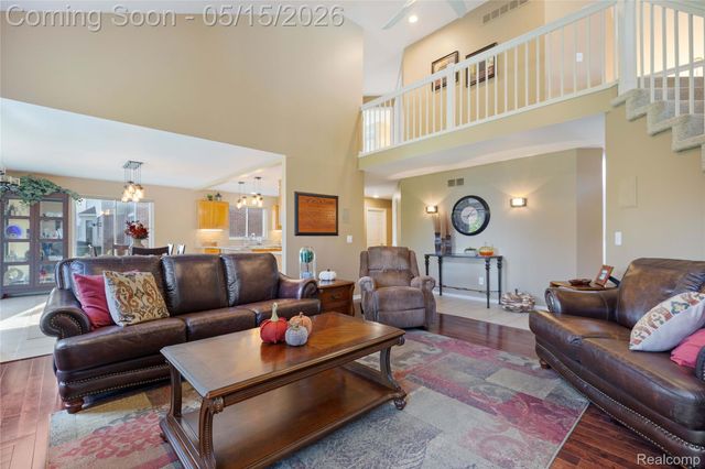 48528 Lafayette Drive, Macomb Township, MI 48044