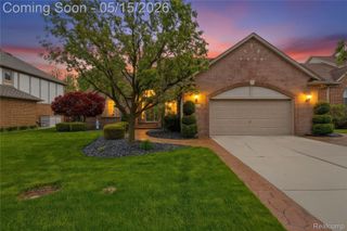 48528 Lafayette Drive, Macomb Township, MI 48044