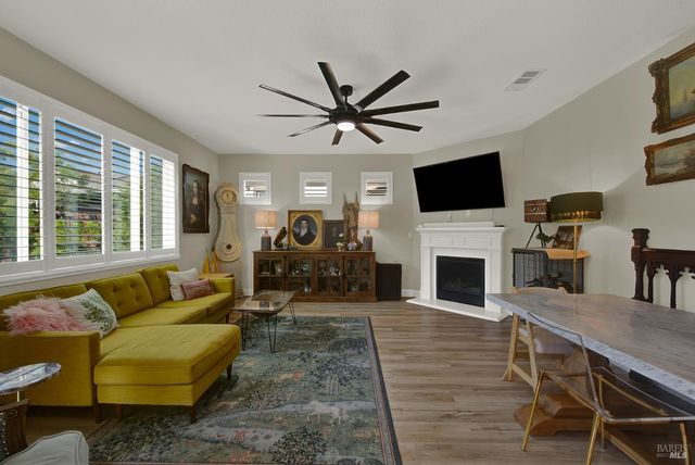 4037 Crane Ct, Vacaville, CA 95688