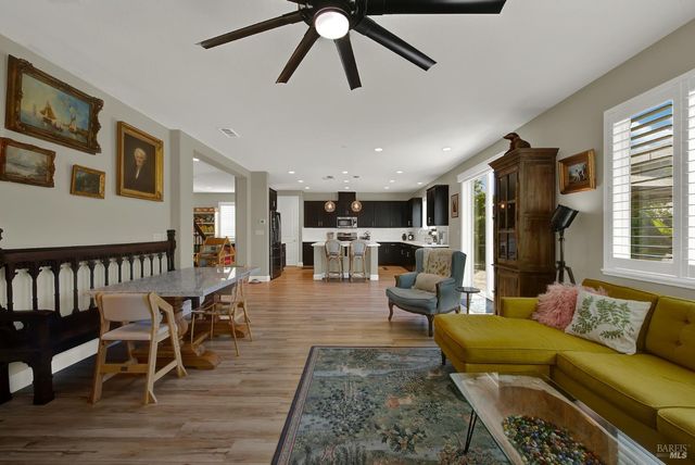 4037 Crane Ct, Vacaville, CA 95688