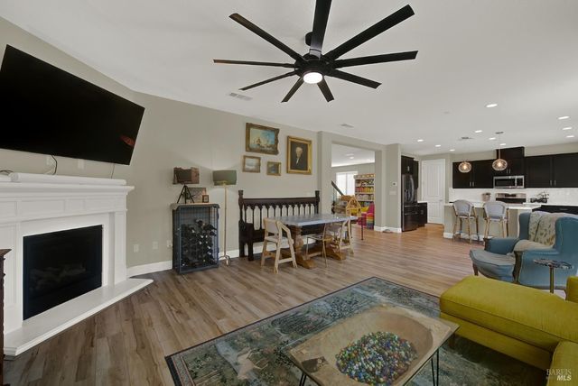 4037 Crane Ct, Vacaville, CA 95688