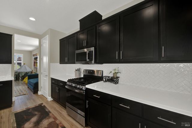 4037 Crane Ct, Vacaville, CA 95688