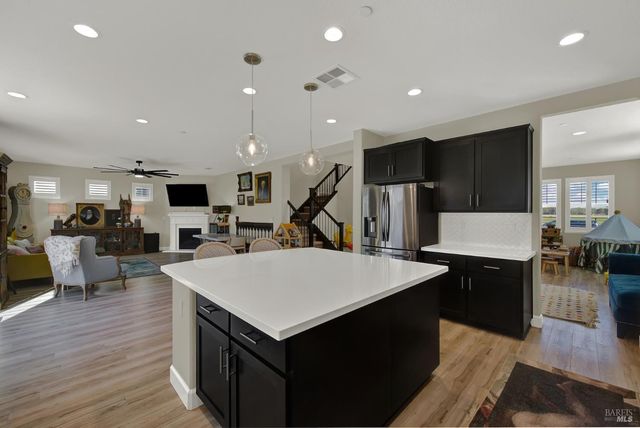 4037 Crane Ct, Vacaville, CA 95688