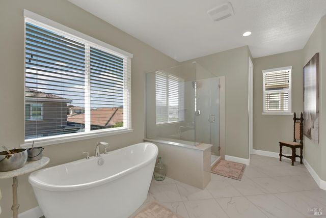 4037 Crane Ct, Vacaville, CA 95688