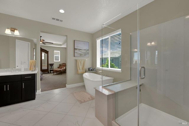 4037 Crane Ct, Vacaville, CA 95688