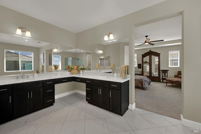 4037 Crane Ct, Vacaville, CA 95688