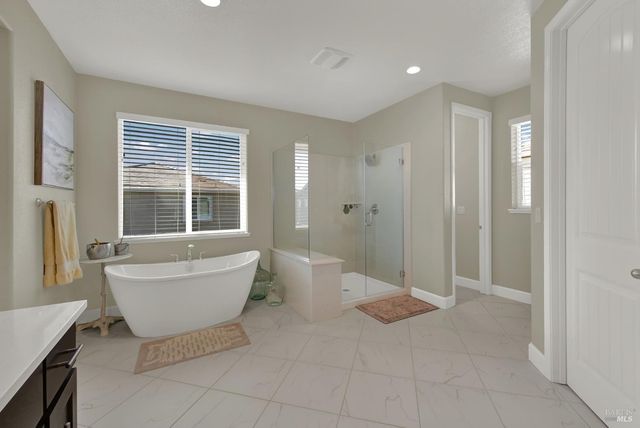 4037 Crane Ct, Vacaville, CA 95688