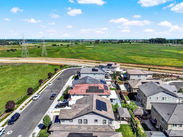 4037 Crane Ct, Vacaville, CA 95688