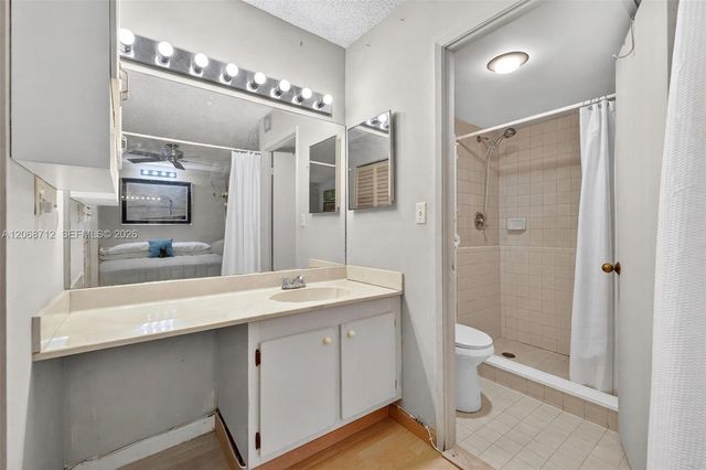 3350 NE 192nd Street 5H-B, Aventura, FL 33180