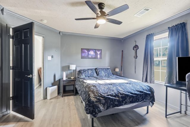 15 Griffin St, Ward, AR 72176