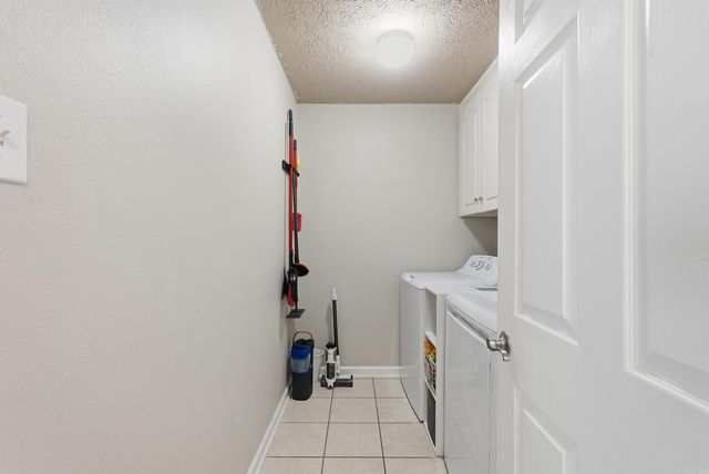 15 Griffin St, Ward, AR 72176